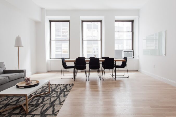 狭い部屋を広く見せる9つの方法 すっきりおしゃれに暮らす 家具選びや色使い 配置のテクニック A Vita